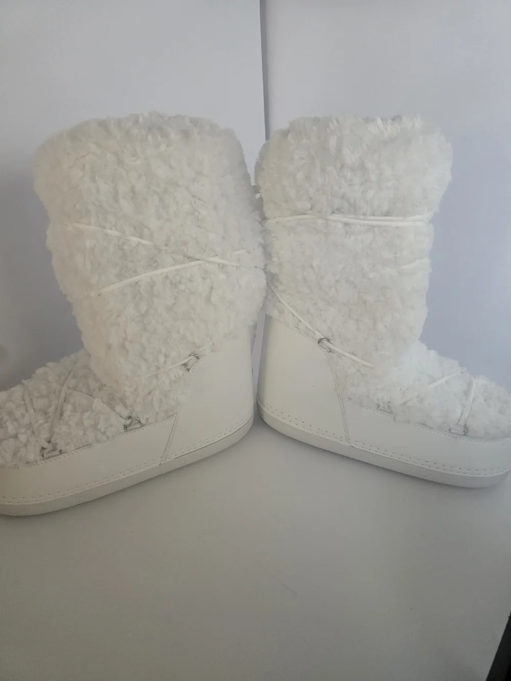 White Faux-Fur Winter Boots - Women's Cozy Snow Boot